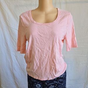Time and Tru Light Pink Short Sleeve Tee